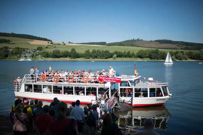 Schiff auf dem Diemelsee